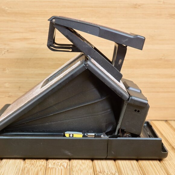 Vintage 70s Polaroid SX-70 Model 3 Land Camera, Black Body with Brown Leather - Picture 12 of 14